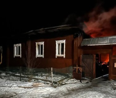 В Верещагинском городском округе следователи устанавливают обстоятельства гибели женщины во время пожара